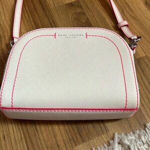 Cross body like new Marc Jacobs